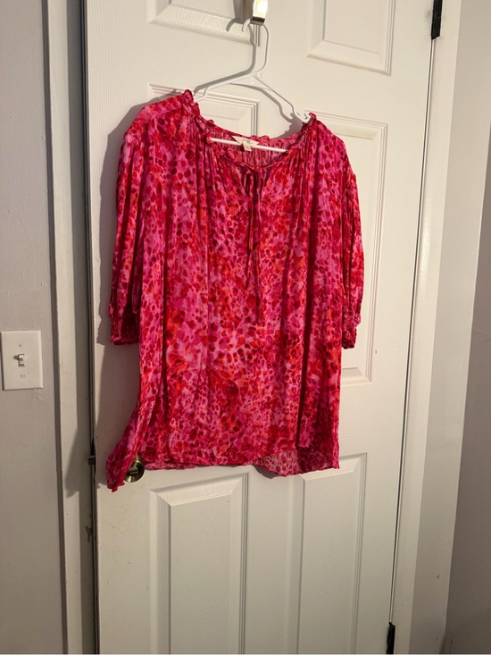 Terra & Sky Tops - Terra & Sky Vibrant Pink Floral Tie-Neck Peasant Top